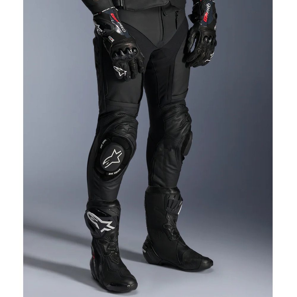 アルパインスターズ　MISSILE v3 LEATHER PANTS Alpinestars Missile v3 Leather Motorcycle Trousers: Track Ready